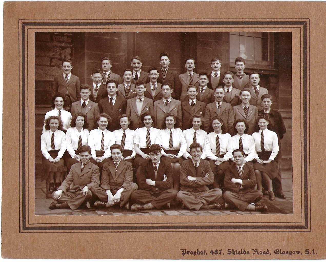 John Nielson Intitution, Paisley. Burnett Pender, middle row 2 from right. (ca. 1946?)