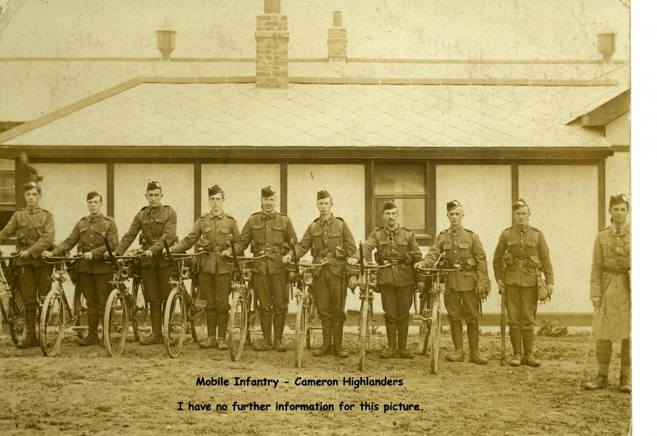 Mobile Infantry, John Pender - 1st from Left
